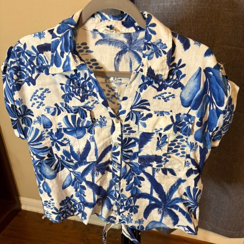 Panama Jack Hawaiian style crop top